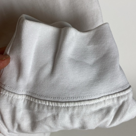 STAINED A FEW GOOD KIDS Logo Print Crew Neck Long Sleeve Tee size XL - Picture 13 of 13